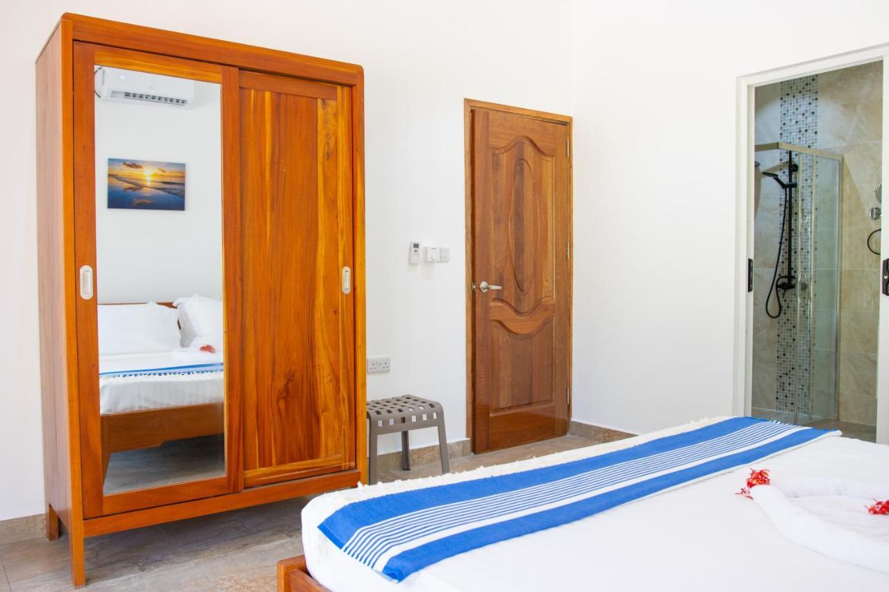 Macmillan'S Holiday Villas Grand Anse  Exterior foto