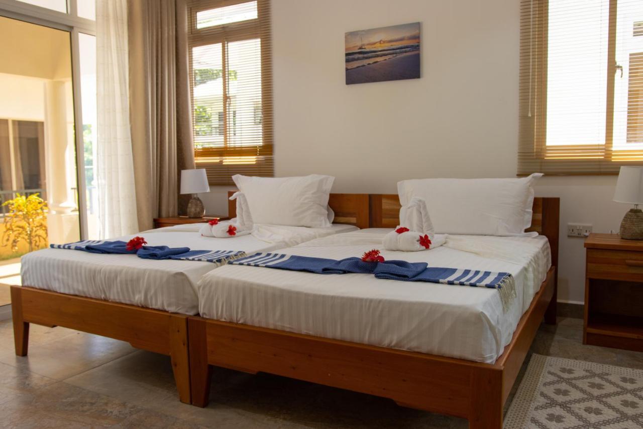 Macmillan'S Holiday Villas Grand Anse  Exterior foto